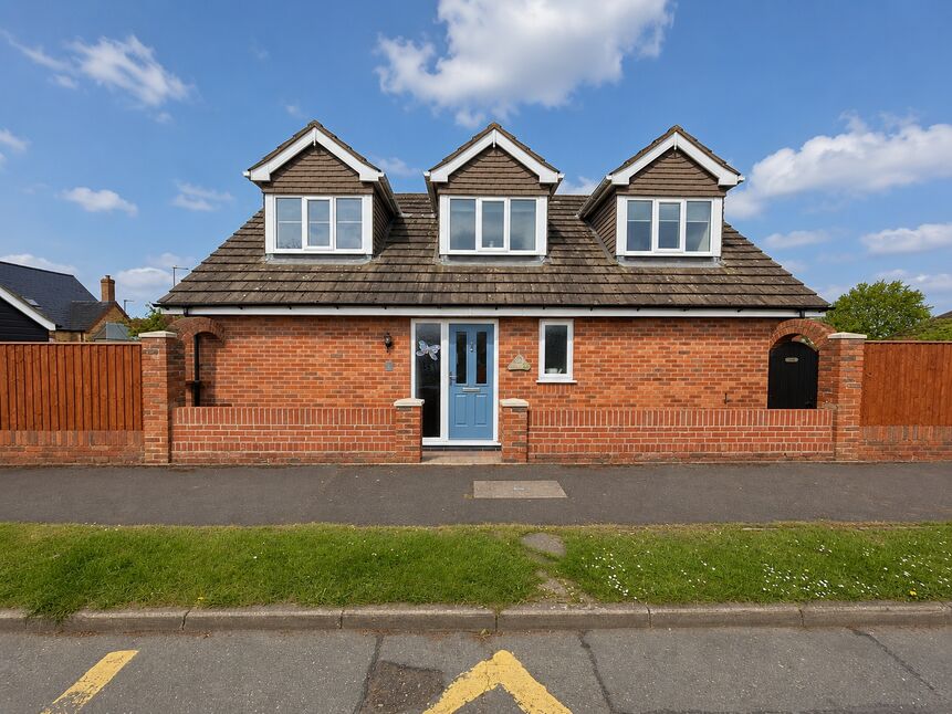 Main image of 3 bedroom Detached Bungalow for sale, Priors Close, New Waltham, Lincolnshire, DN36