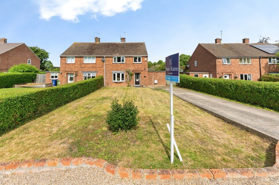 Main image of 3 bedroom Semi Detached House for sale, Station Road, Healing, Lincolnshire, DN41