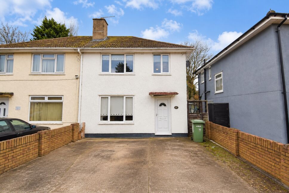 Main image of 3 bedroom End Terrace House to rent, Blaydon Grove, Grimsby, Lincolnshire, DN34