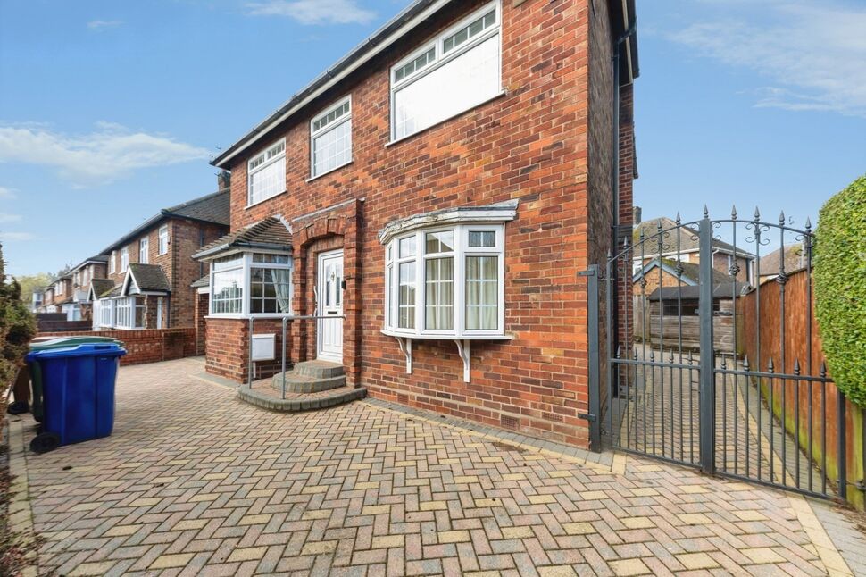Main image of 3 bedroom Detached House for sale, Canterbury Drive, Grimsby, Lincolnshire, DN34