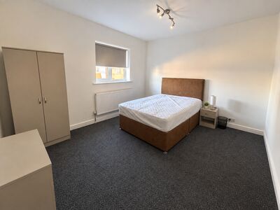 Patrick Street, 1 bedroom Property to rent, &pound;475 pcm