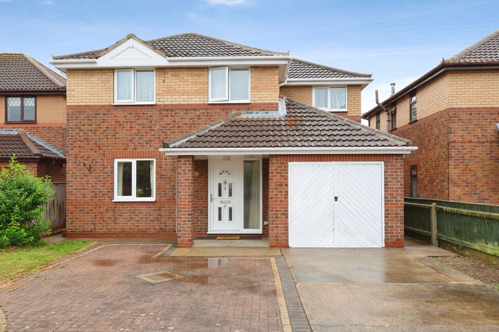 Main image of 4 bedroom Detached House for sale, Chelsea Walk, Cleethorpes, Lincolnshire, DN35