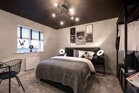 Dock Lane, 4 bedroom Detached House for sale, &pound;289,995