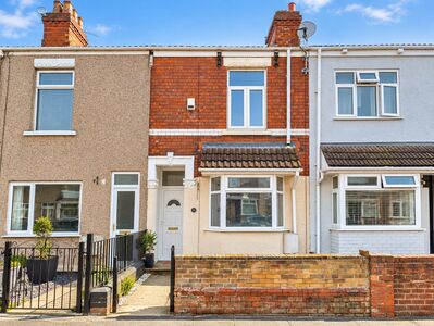 Barcroft Street, 3 bedroom Mid Terrace House to rent, &pound;625 pcm