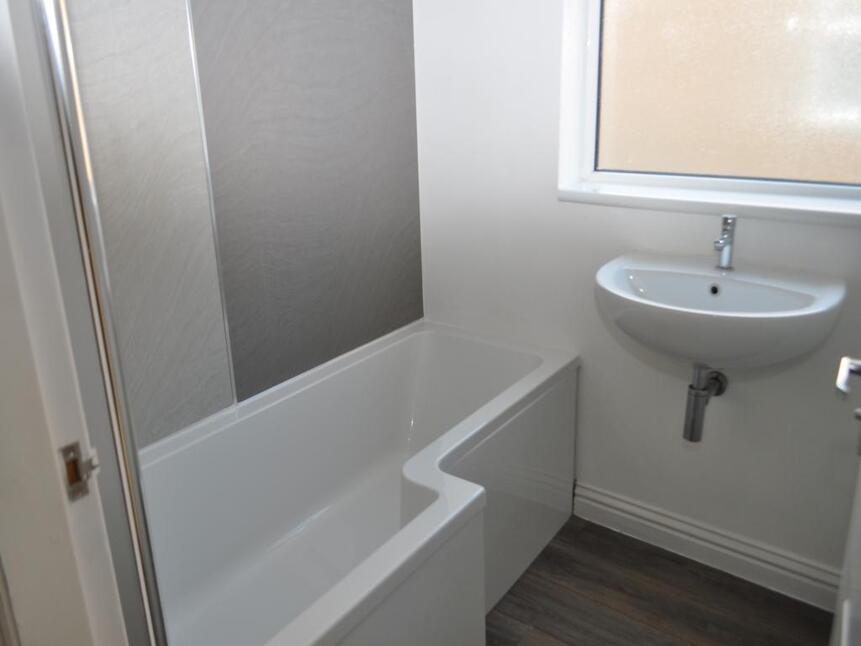 2 bedroom Semi Detached House to rent, Fryup Crescent, Guisborough