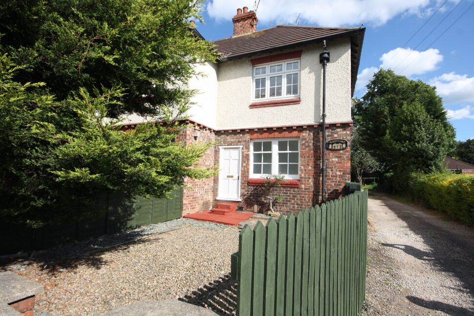 Main image of 2 bedroom Flat to rent, Park Lane, Guisborough, Cleveland, TS14