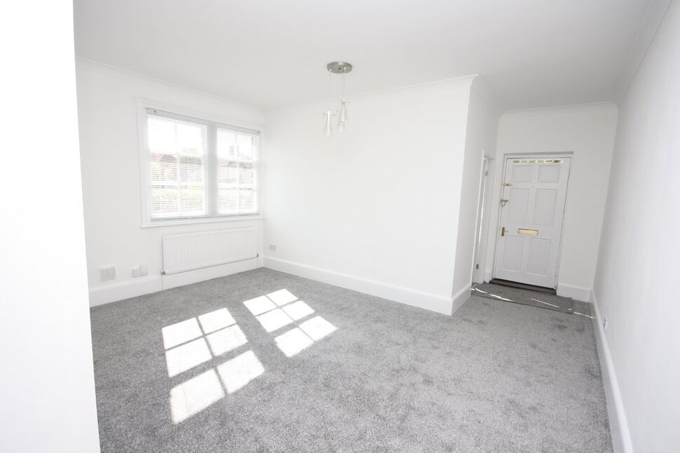 Lounge / Dining Room