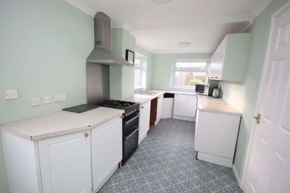 3 bedroom Semi Detached House to rent, Whaddon Chase, Guisborough, TS14 £700 pcm