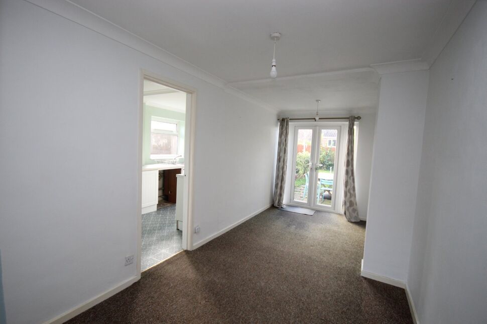 3 bedroom Semi Detached House to rent, Whaddon Chase, Guisborough, TS14 £700 pcm