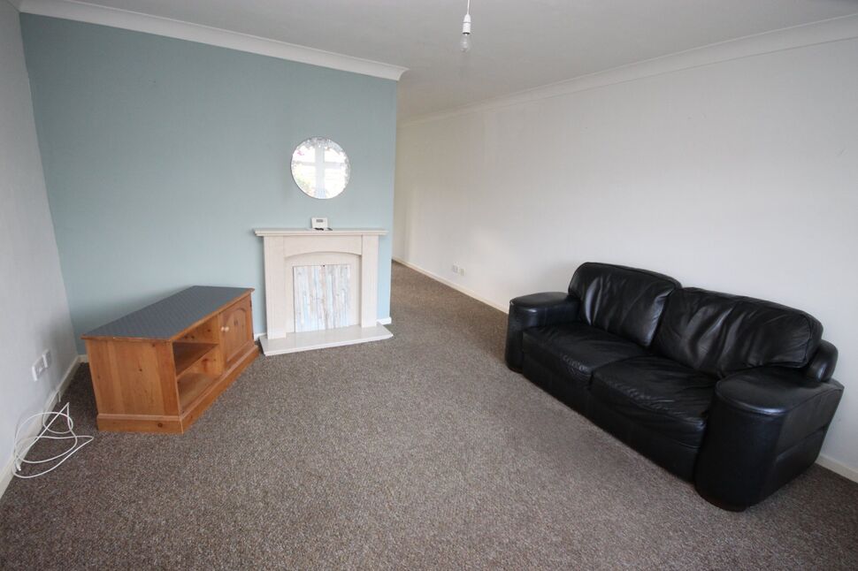3 bedroom Semi Detached House to rent, Whaddon Chase, Guisborough, TS14