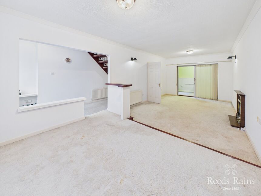 Lounge / Dining Room