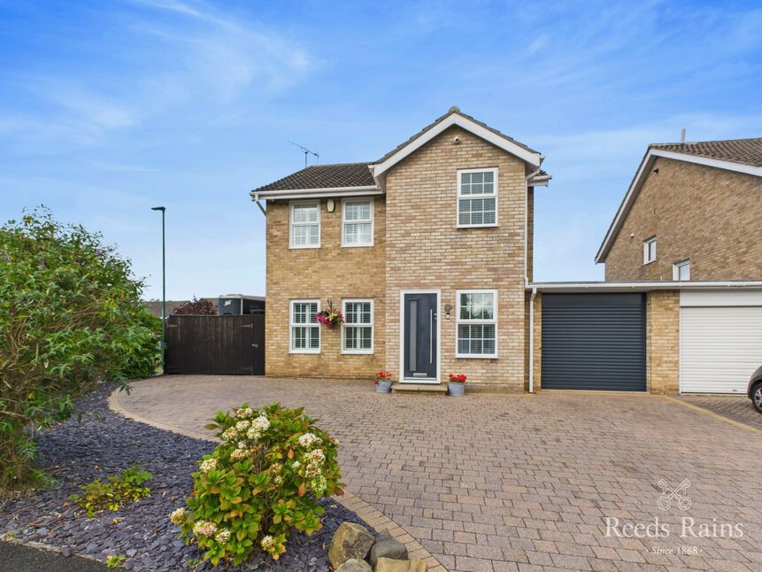 Main image of 4 bedroom Link Detached House for sale, Falcon Way, Guisborough, North Yorkshire, TS14