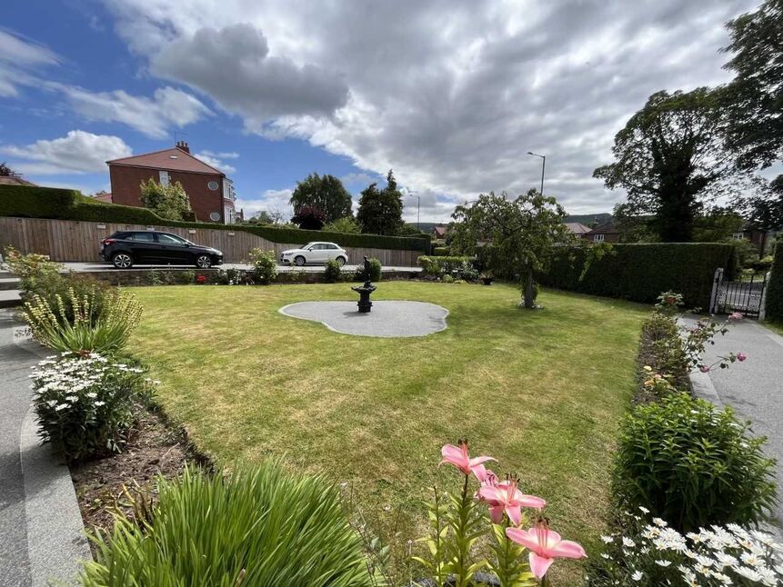 Front Gardens