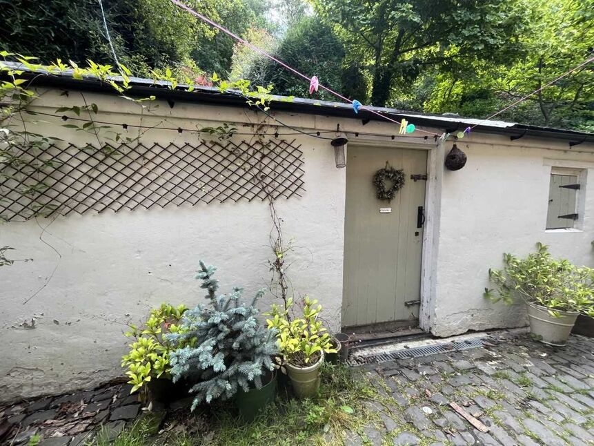 2 bedroom Mid Terrace Property for sale, Hutton Village, Guisborough