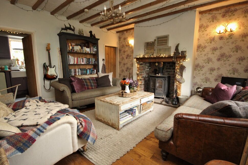 2 bedroom Mid Terrace Property for sale, Hutton Village, Guisborough