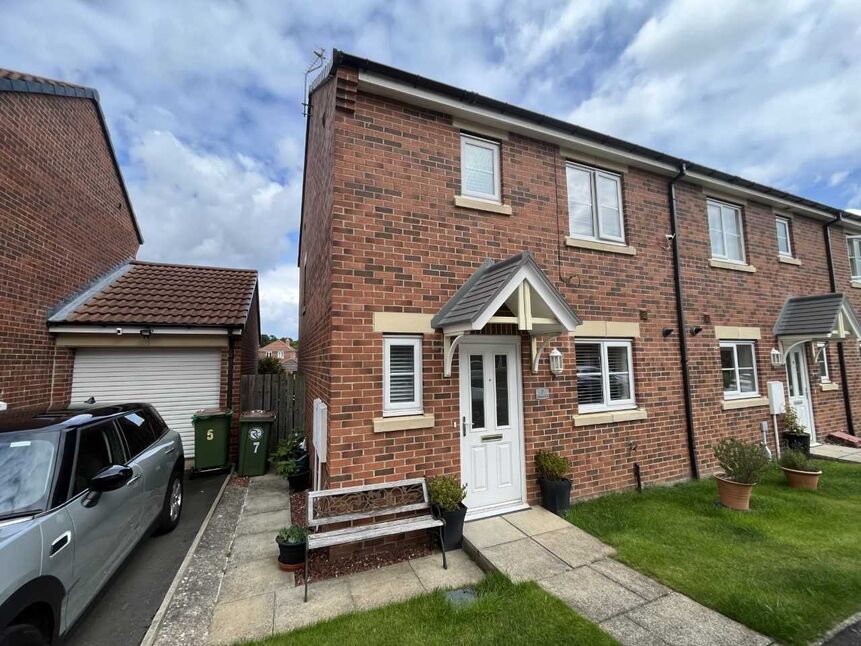 3 bedroom Semi Detached House for sale, Rievaulx Way, Guisborough, TS14