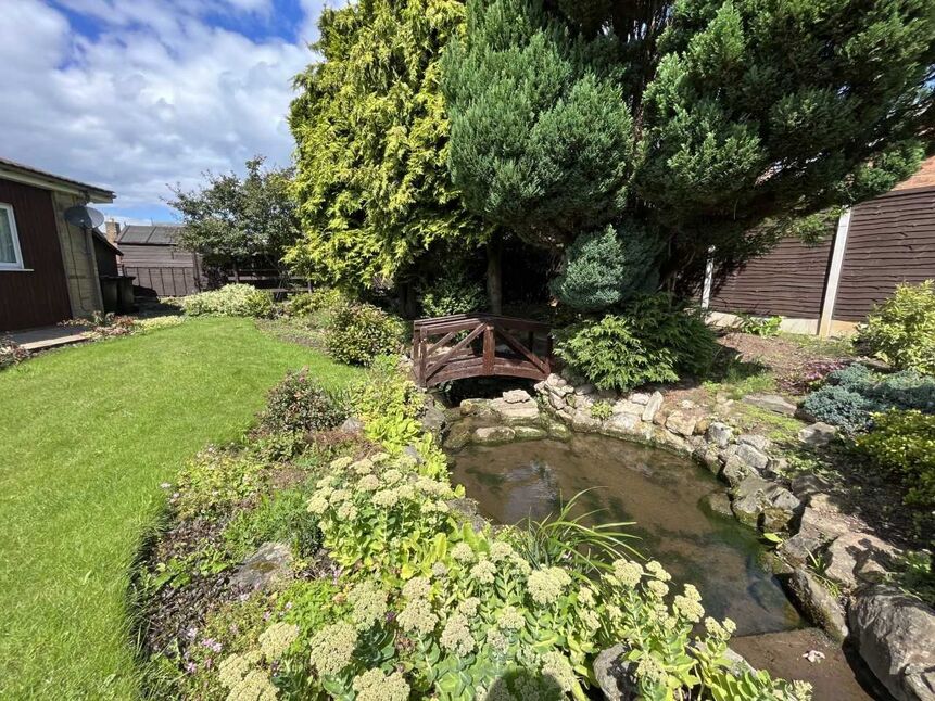 4 bedroom Detached Bungalow for sale, Belmangate, Guisborough, TS14 £