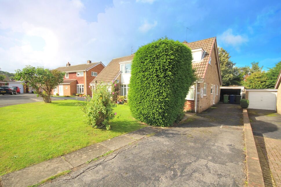 2 bedroom Semi Detached House for sale, Rosedale Crescent, Guisborough