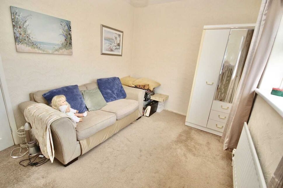 3 bedroom Mid Terrace House for sale, Willow Road, Guisborough, TS14 £150,000