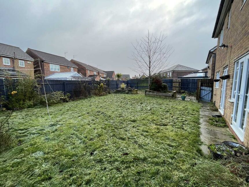 5 bedroom Detached House for sale, Tunstall Gardens, Redcar, TS10 £