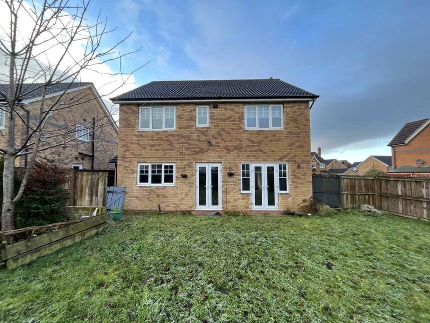 5 bedroom Detached House for sale, Tunstall Gardens, Redcar, TS10 £