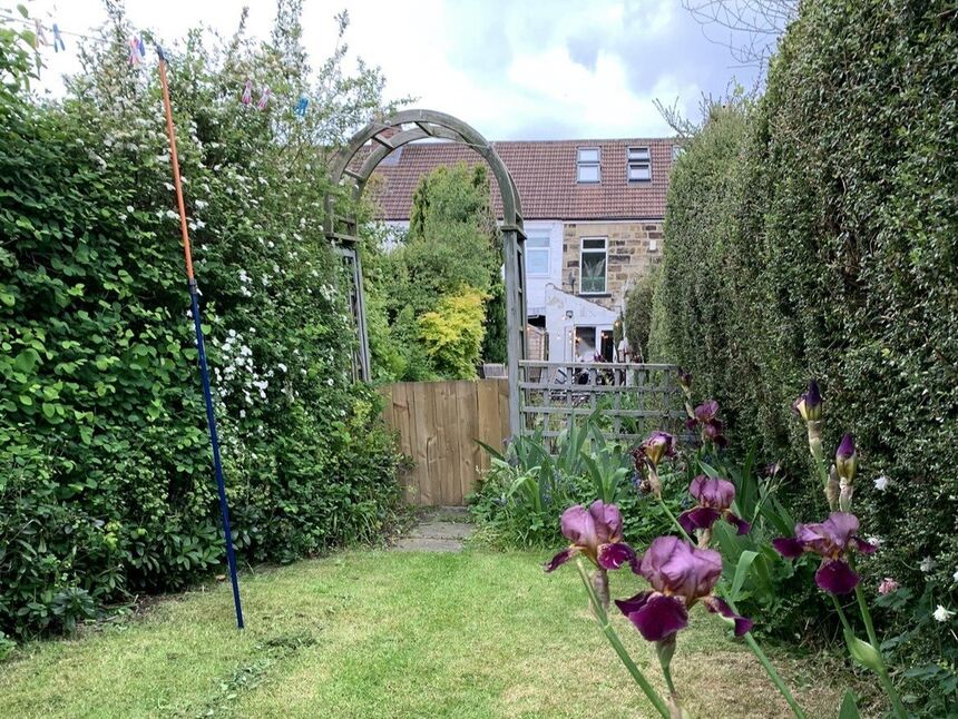 3 bedroom Mid Terrace House for sale, Belmangate, Guisborough, TS14 £