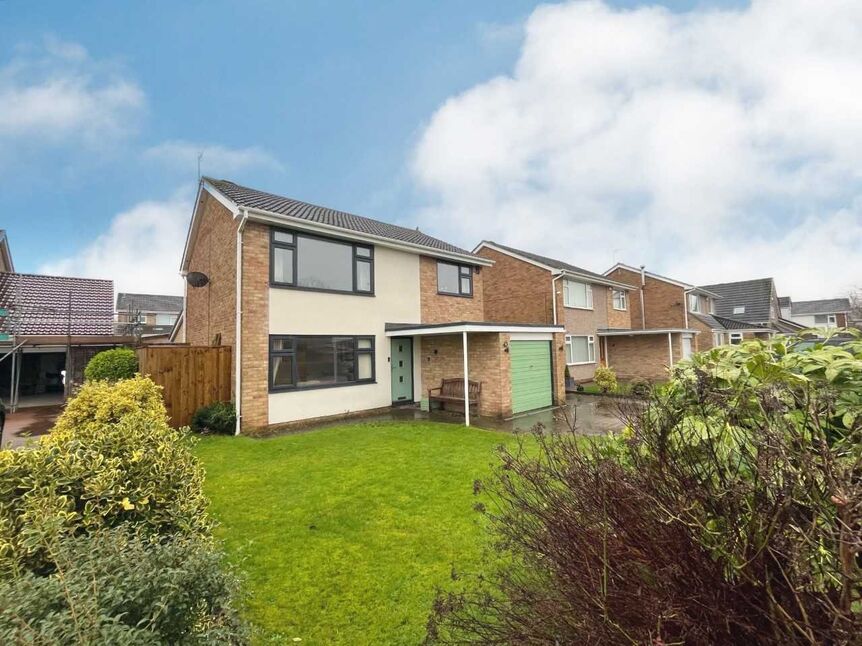 4 bedroom Detached House for sale, Heslington Gardens, Guisborough