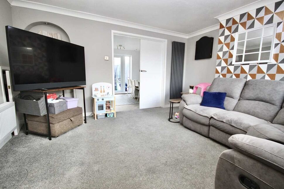 3 bedroom Semi Detached House for sale, Fernie Road, Guisborough, TS14