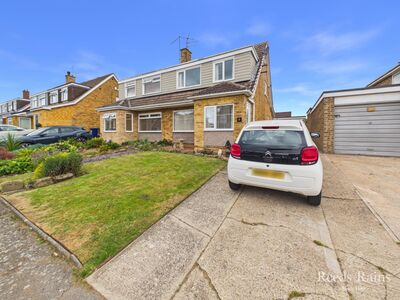 Kingfisher Drive, 3 bedroom Semi Detached House for sale, &pound;230,000