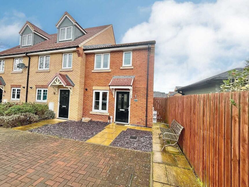 3 bedroom End Terrace House for sale, Dunnock Close, Guisborough, TS14