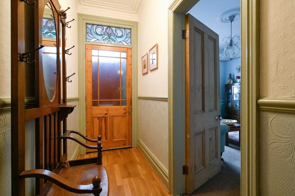 5 bedroom Mid Terrace House for sale, Cambridge Street, Saltburnbythe