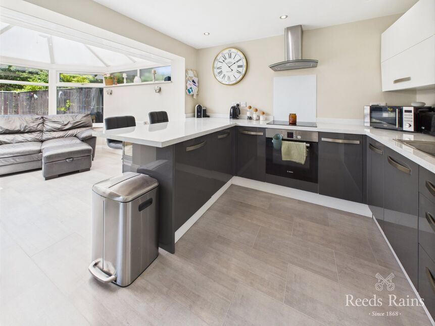 Kitchen / Diner