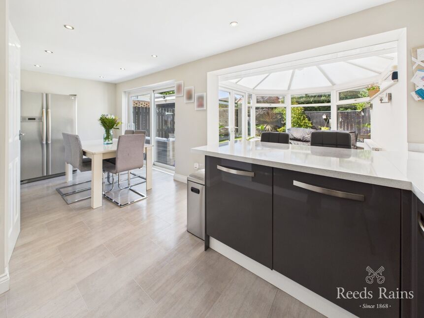 Kitchen / Diner