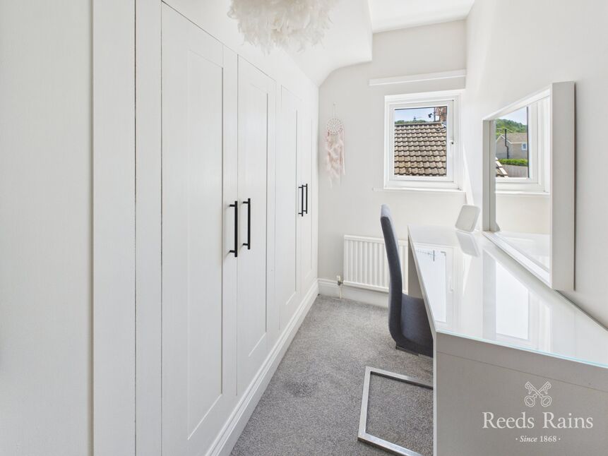 Bed / Dressing Room
