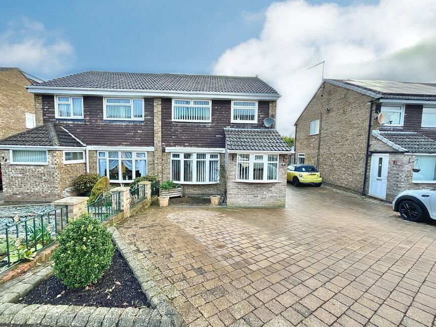 3 bedroom Semi Detached House for sale, Berkley Drive, Guisborough