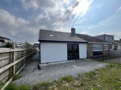 2 bedroom Semi Detached Bungalow for sale