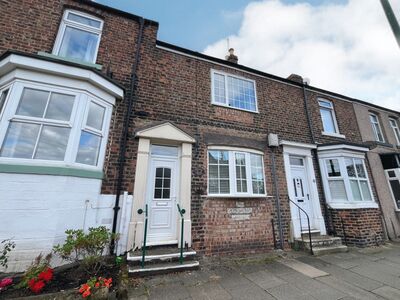2 bedroom Mid Terrace House for sale