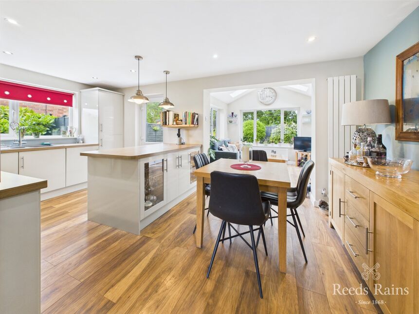 Kitchen / Diner