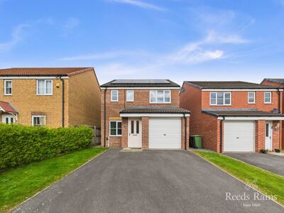 3 bedroom Detached House for sale