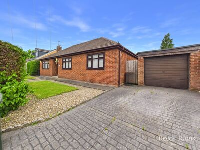3 bedroom Detached Bungalow for sale