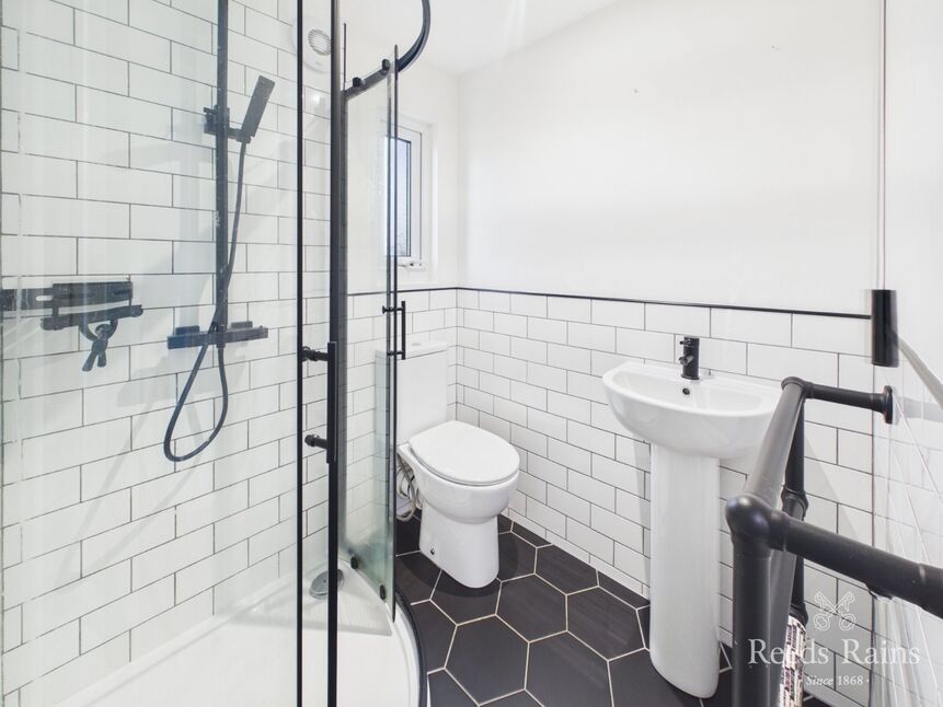 Shower Room / WC