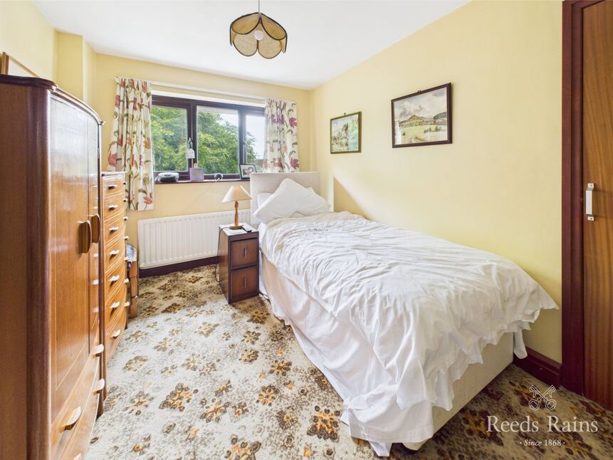 Bedroom 4