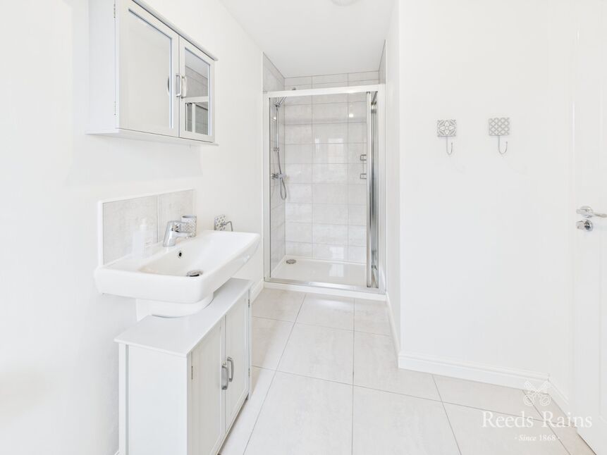 En-Suite 1