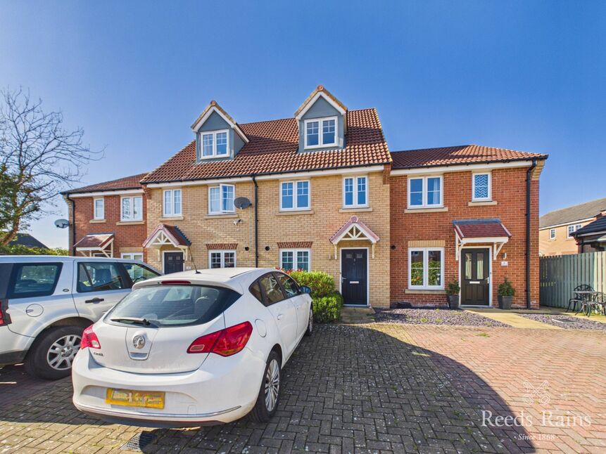 Main image of 3 bedroom Mid Terrace House for sale, Dunnock Close, Guisborough, North Yorkshire, TS14
