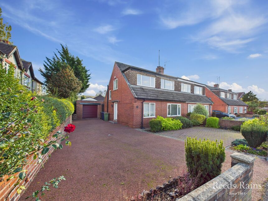 3 bedroom Semi Detached Bungalow for sale
