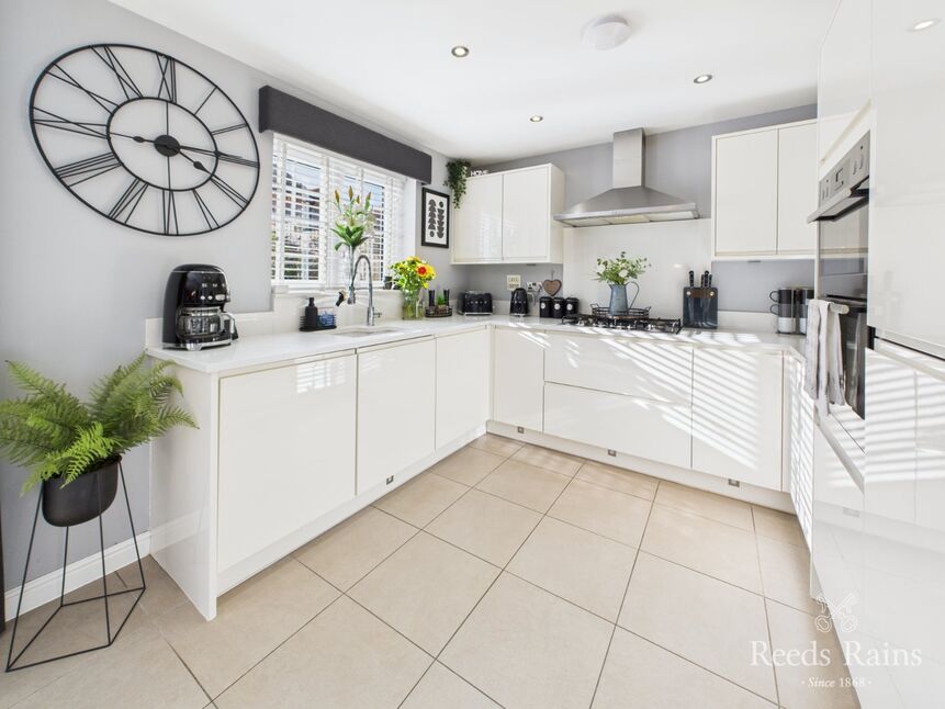 Kitchen / Diner