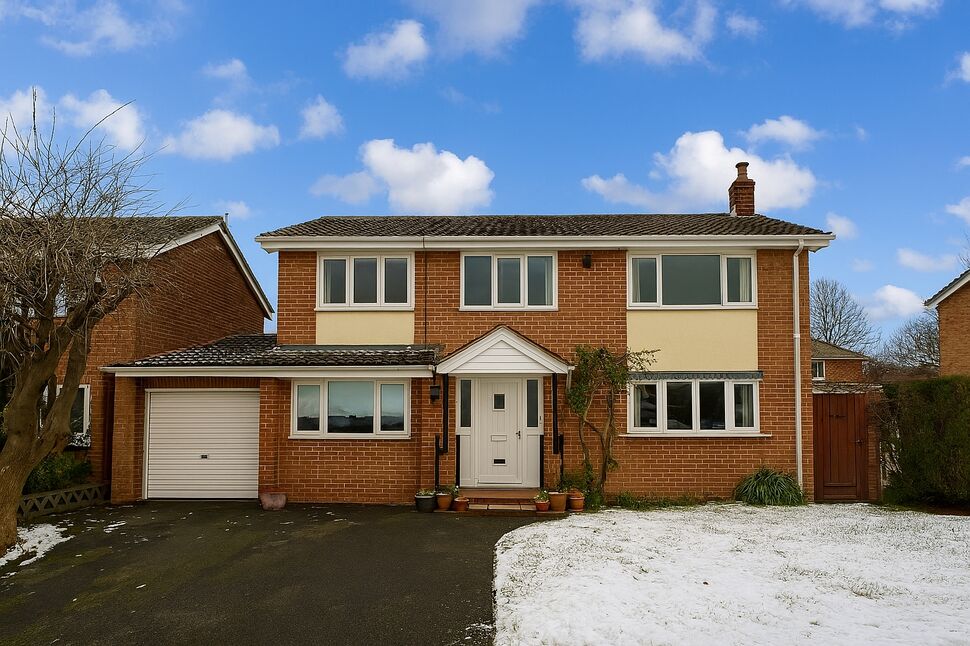 Main image of 4 bedroom Detached House for sale, Aldenham Road, Guisborough, North Yorkshire, TS14