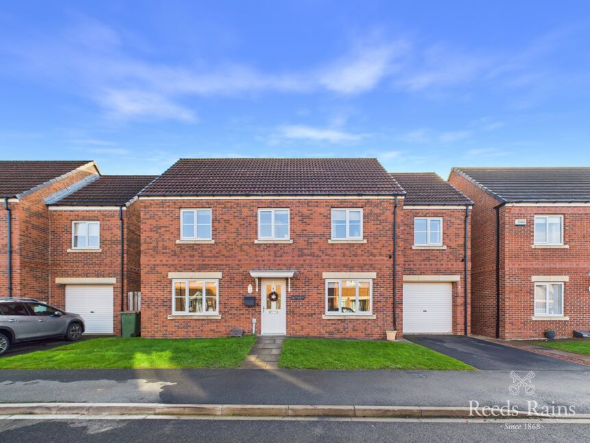 Main image of 5 bedroom Detached House for sale, Chillingham Road, Skelton-in-cleveland, Saltburn-by-the-sea, TS12
