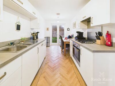 Brambling Drive, 4 bedroom Detached House for sale, &pound;270,000