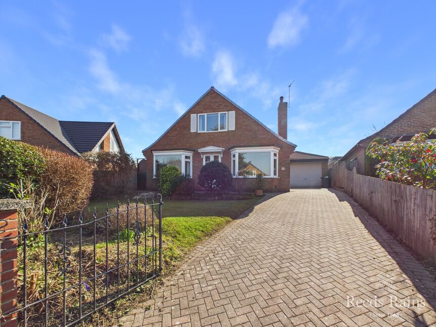 Main image of 4 bedroom Detached House for sale, Severn Drive, Guisborough, North Yorkshire, TS14
